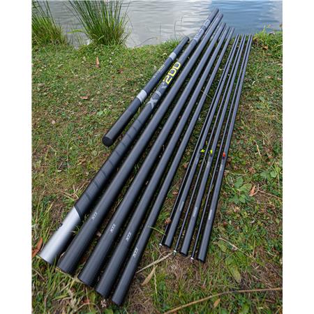 COUP-HENGEL MET PASVERBINDING FOX MATRIX XTR200 ULTRA POWER 11.0M PACKAGE