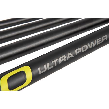 COUP-STANG MED SAMLINGER FOX MATRIX XTR100 ULTRA POWER 9.0M PACKAGE
