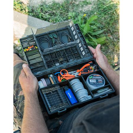 DOOS MET ACCESSOIRES FOX MEDIUM TACKLE BOX