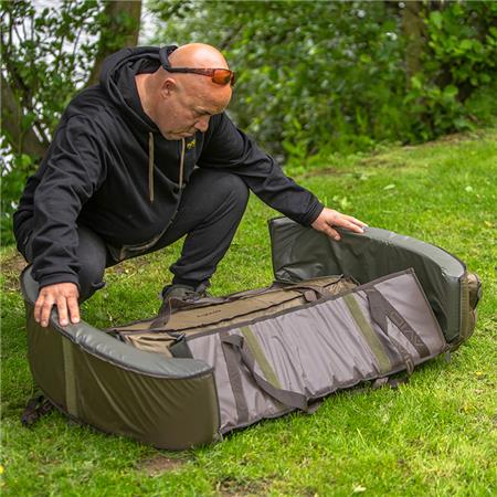 EMPFANGSMATTE AVID CARP PRO-TECT DELUXE CRADLE