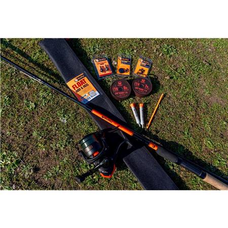 ENGELSK SÆT GURU FLOAT ROD & REEL COMBO