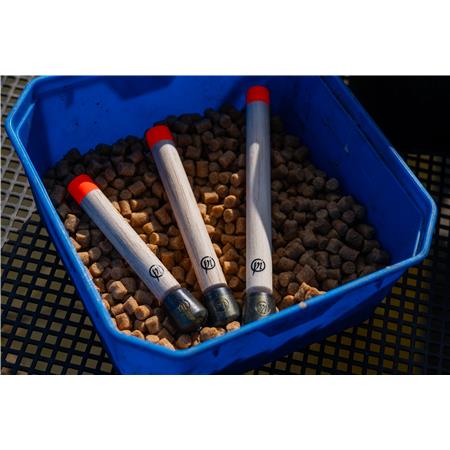 ENGELSK WAGGLER PRESTON INNOVATIONS PRECISION PELLET WAGGLER