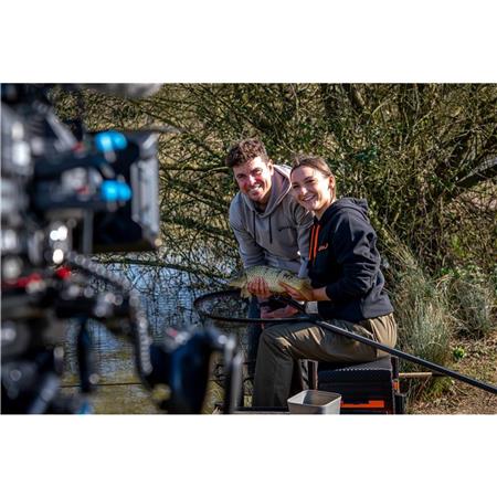 ENGLISH SET GURU FLOAT ROD & REEL COMBO