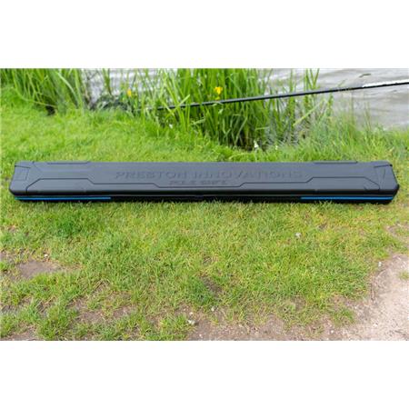 ESTOJO PRESTON INNOVATIONS HARDCASE POLE SAFE