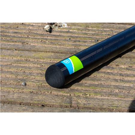 EXTENSIÓN PARA MANGO DE RED DE PESCA PRESTON INNOVATIONS RESPONSE 1M HANDLE EXTENSION