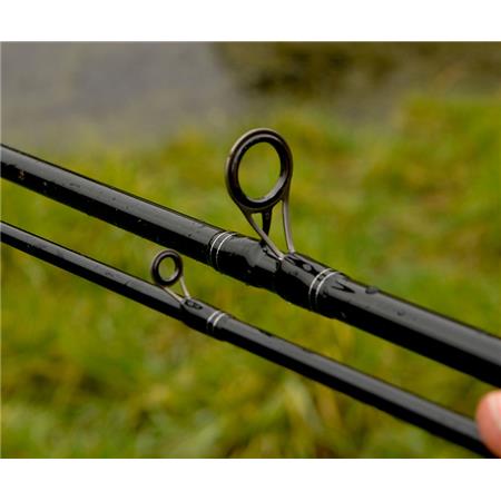 FEEDER HENGEL CRESTA BLACKTHORNE PRO C-FEEDER SPECIMEN METHOD 330