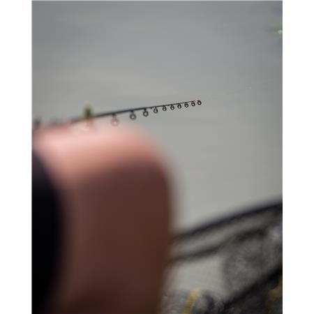 FEEDER ROD FOX MATRIX ETHOS PLATINUM COMMERCIAL FEEDER ROD