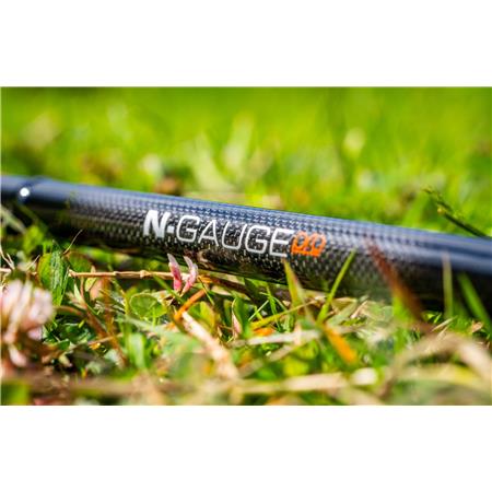 FEEDERHENGEL GURU N-GAUGE PRO DISTANCE FEEDER