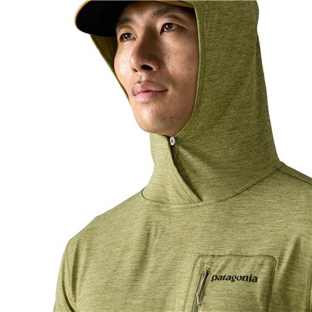 FELPA UOMO PATAGONIA MEN'S CAPILENE COOL SUN HOODY FITZ ROY TROUT - CAPER VERDE/BUCKHORN VERDE X-DYE
