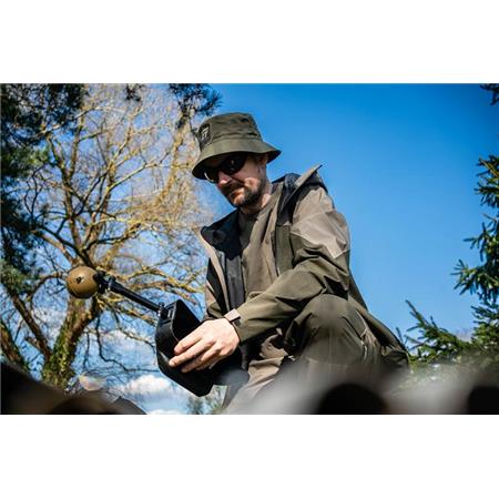 FISCHERHUT NASH ZT LITE DRY PACK BUCKET - KHAKI