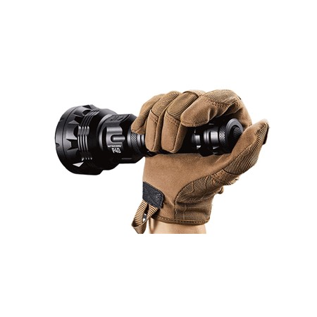 FLASHLIGHT NITECORE P40 ULTRA LONGUE PORTÉE