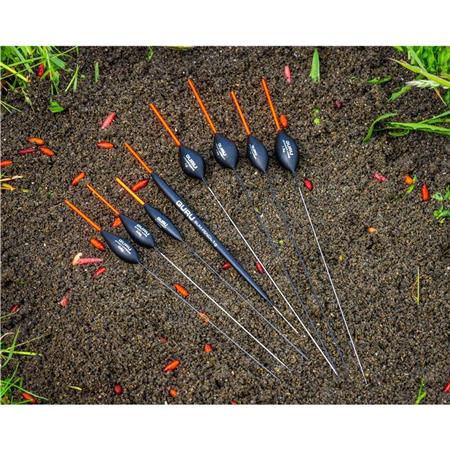 FLOTADOR CON ANILLA GURU SKIMMER CARBON