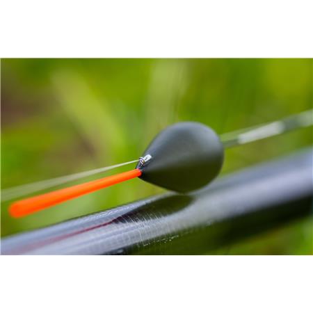 FLOTADOR CON OJAL GURU LIGGER CARBON