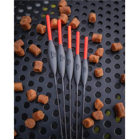 FLOTTEUR À OEILLET FOX MATRIX CARP CARBON POLE FLOATS