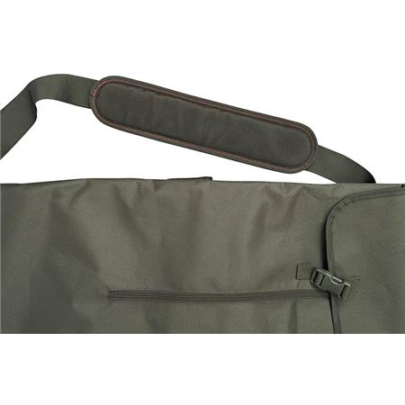 FODERO JRC DEFENDER II HOLDALL 12FT 3-RODS