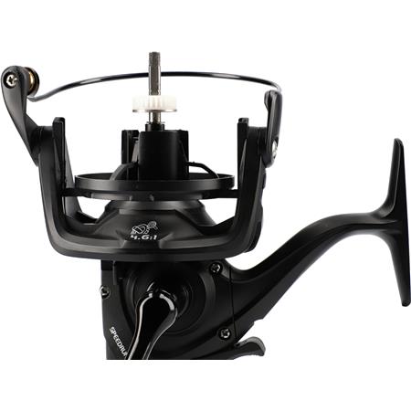 FREE-SPOOL SPINNING REEL MIKADO SENSUAL NG SPEEDRUNNER