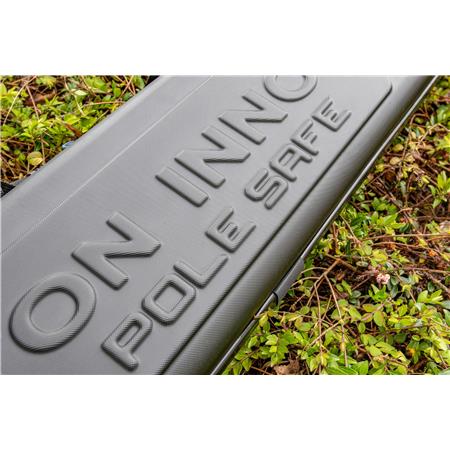 FUNDA PRESTON INNOVATIONS HARDCASE POLE SAFE