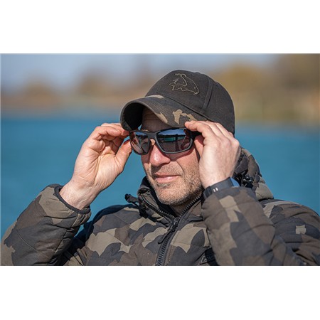 GEPOLARISEERDE ZONNEBRIL AVID CARP SEETHRU OPTIWRAP POLARISED SUNGLASSES