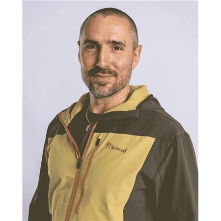GIACCA UOMO PINEWOOD ABISKO LIGHT STRETCH - BEIGE/VERT