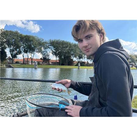 HENGEL VOOR COUP-VISSERIJ MET MOFVERBINDING CRESTA CENTURION COMPETITITON PRO C880