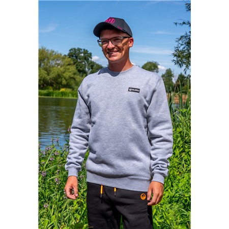 HERREN-SWEATSHIRT GURU PATCH CREWNECK - GRAU