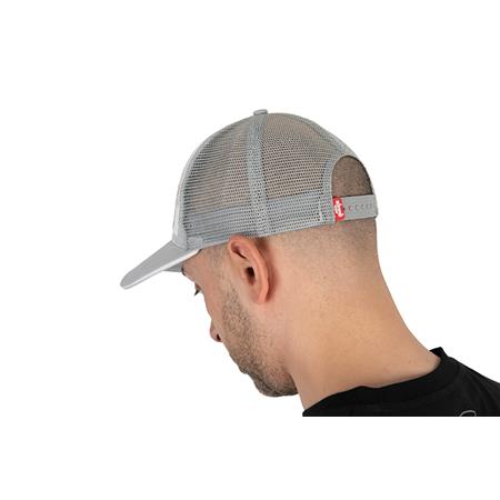 HERRENKAPPE FOX RAGE LIGHT CAMO TRUCKER CAP - WEIß