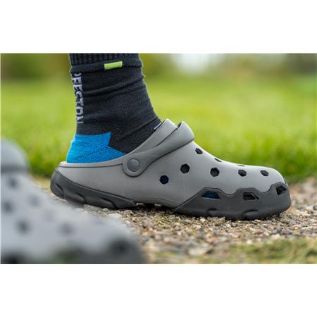 HERRESKO PRESTON INNOVATIONS HYDROTECH CLOGS