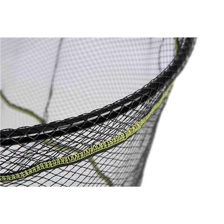 HOOFD VAN EEN SLIJPKOP FOX MATRIX CARP LATEX LANDING NET