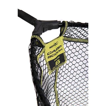 HOOFD VAN EEN SLIJPKOP FOX MATRIX CARP SCOOP LANDING NET