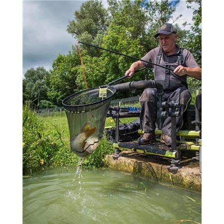 HOOFD VAN EEN SLIJPKOP FOX MATRIX FINE MESH LANDING NET