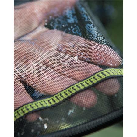 HOOFD VAN EEN SLIJPKOP FOX MATRIX FINE MESH LANDING NET