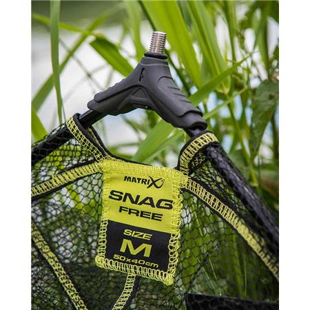 HOOFD VAN EEN SLIJPKOP FOX MATRIX SNAG FREE LANDING NET