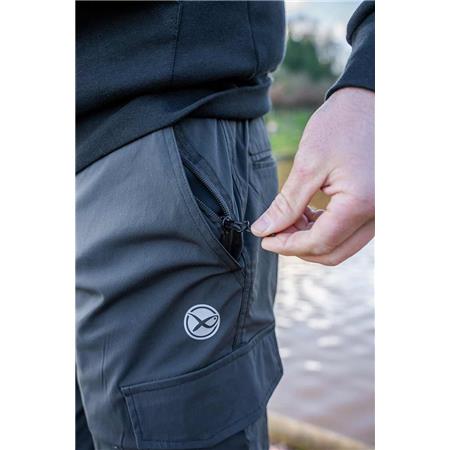 HOSEN MANN FOX MATRIX LW CARGO TROUSERS - NOIR