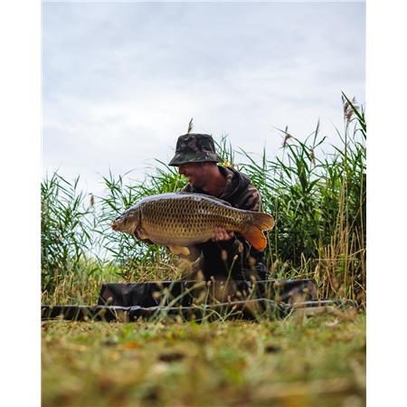 HUT FOX REVERSIBE BUCKET HAT - KHAKI-CAMO
