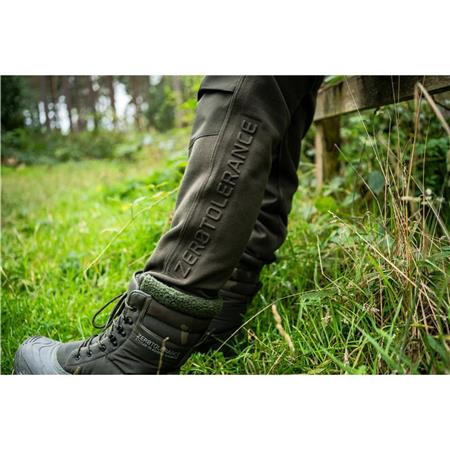 JOGGING HOMEM - CAQUI NASH ZERO TOLERANCE WIND CHILL JOGGERS VARSITY - KAKI