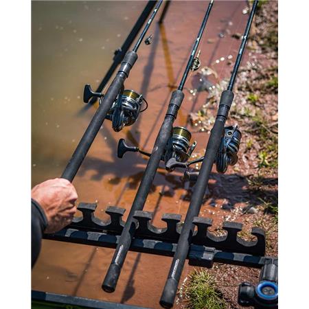 ΚΑΛΆΜΙ FEEDER FOX MATRIX HORIZON X ULTRA PRO COMMERCIAL FEEDER RODS