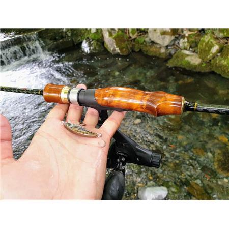 ΚΑΛΆΜΙ SPINNING PYRÉNÉES LEURRES & CO OCCITANE UL