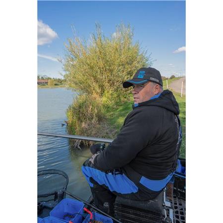 KAPPE PRESTON INNOVATIONS CELCIUS CAP - SCHWARZ