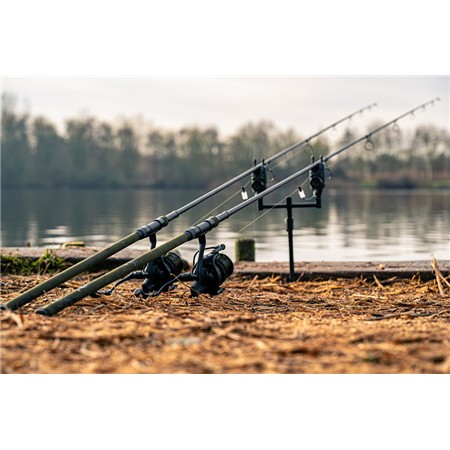 KARPFENRUTE NASH SCOPE OPS OLIVE DUPLON