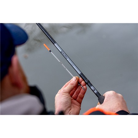 KIT DE PECHE WAGGLER GURU FLOAT ROD & REEL COMBO