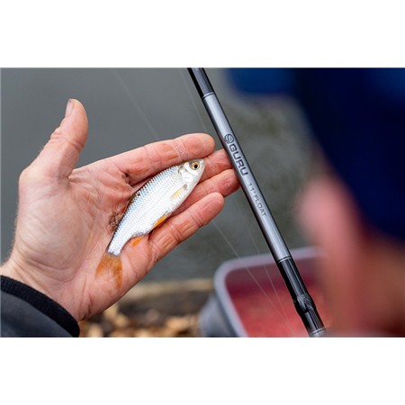 KIT DE PECHE WAGGLER GURU FLOAT ROD & REEL COMBO