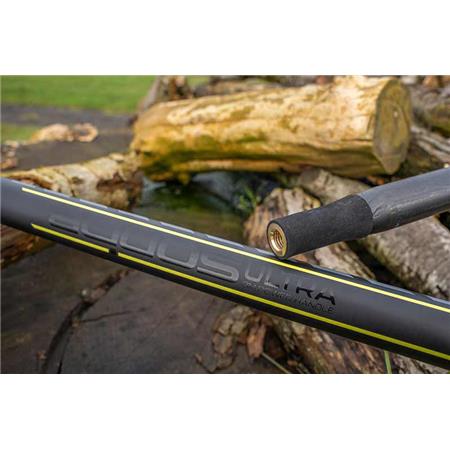 ΚΟΝΤΆΡΙ ΑΠΌΧΗΣ FOX MATRIX AQUOS ULTRA LANDING NET HANDLE