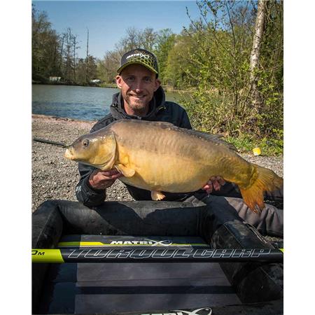 ΚΟΝΤΆΡΙ ΜΕ ΣΥΝΑΡΜΟΓΈΣ FOX MATRIX TORQUE CARP