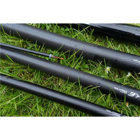 ΚΟΝΤΌ ΚΑΛΆΜΙ ΜΕ ΚΟΥΜΠΩΤΆ ΤΜΉΜΑΤΑ PRESTON INNOVATIONS DURA CARP 600