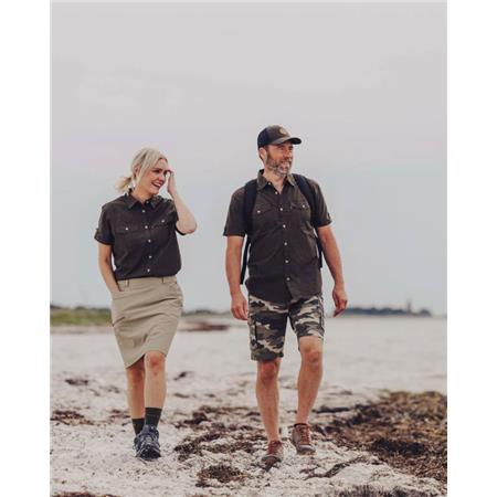 KORTE BROEK VOOR MANNEN PINEWOOD VÄRNAMO SERENGETI - KHAKI CAMOU