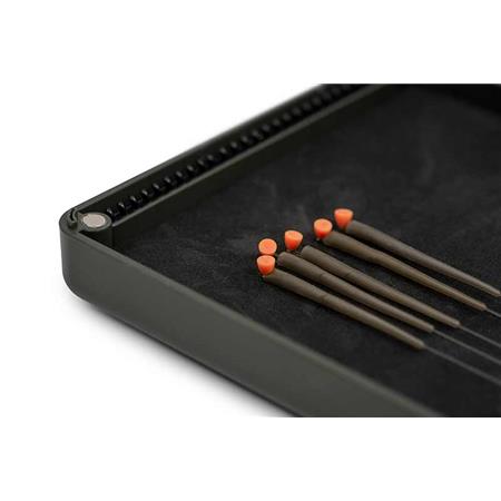 ΚΟΥΤΊ ΓΙΑ ΠΑΡΑΜΆΛΙΑ FOX EDGES MEDIUM RIG BOX