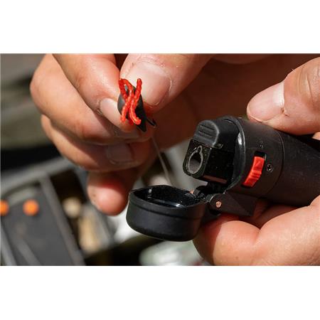 KÜNSTLICHER SCHLAMMWURM ONE MORE CAST REVIBED BLOODWORM TIPPERS