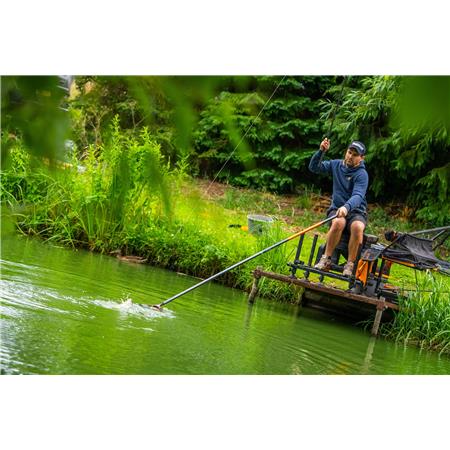 LANDING NET HANDLE GURU N-GAUGE 400 NET HANDLE