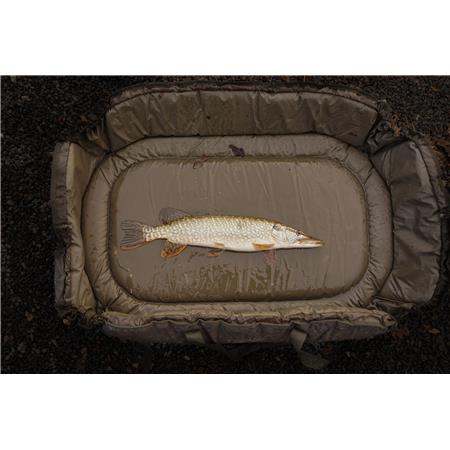 LANDINGSMÅTTE ONE MORE CAST HEIST PB ROLL MAT
