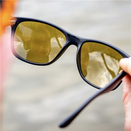 LUNETTE POLARISANTE GURU LOW LIGHT SUNGLASSES